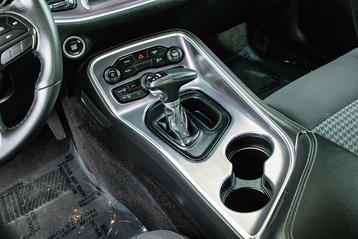 【08/30まで】ランジアス RANGEAS SS CNY 2017 Sold 2016 Dodge Challenger R/T in La Crescenta